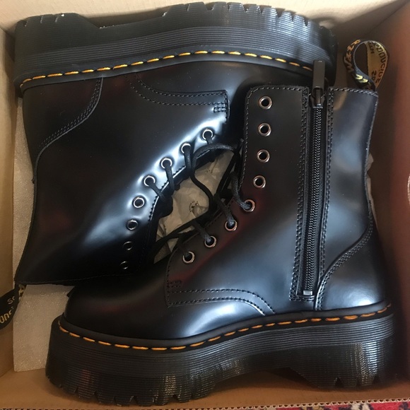 dr martens 2976 hardy dusky